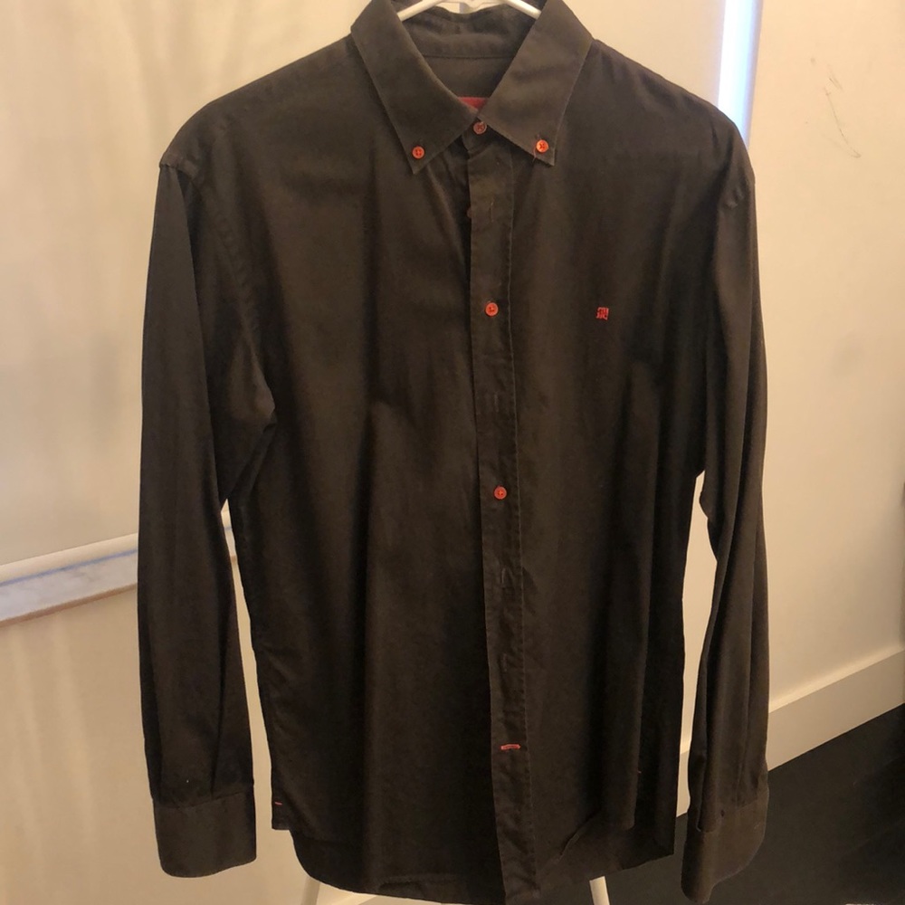 Carolina Herrera brown shirt